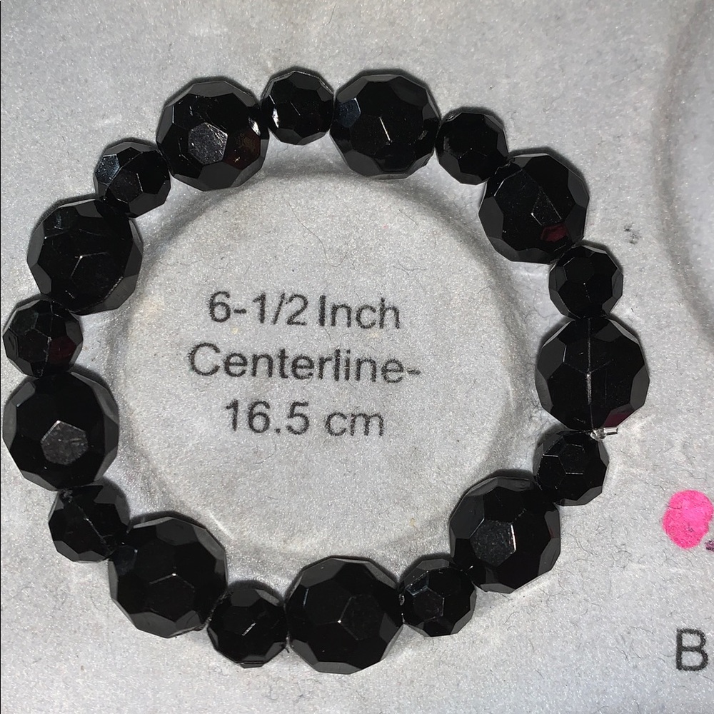 Black diamond cut stretch bracelet